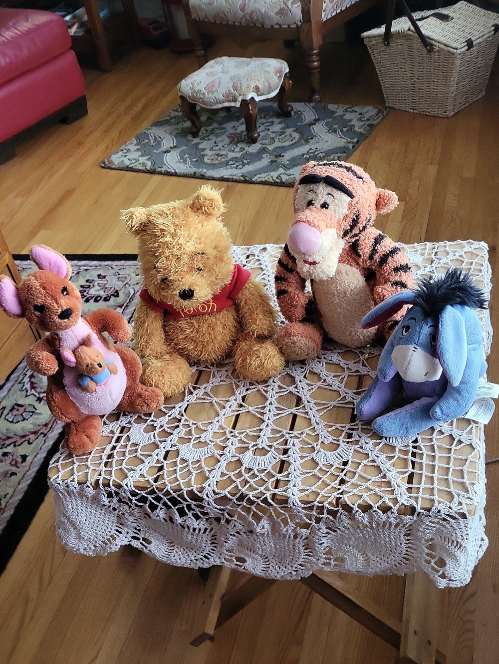 Disney FeatherWinnie the Pooh & Friends Plush Set - Pooh, Tigger, Kanga, Eeyore